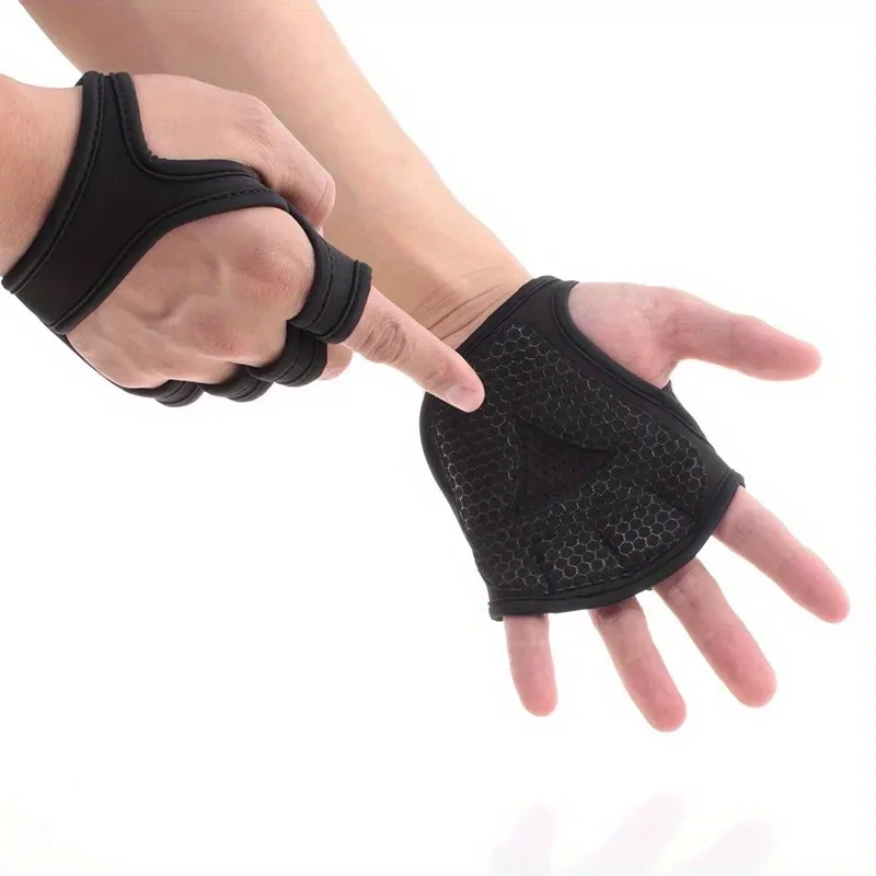 Weightlifting Gloves - قفازات اللياقة البدنية في صالة الألعاب